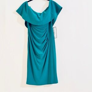 NWT Xscape Evening Scuba Ruffle Emerald Off The Shoulder Dress Size 8P